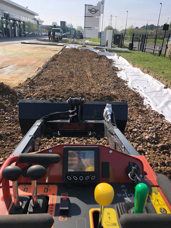 Gazon sur plaque stabilisatrice BMW à Petite-Fôret