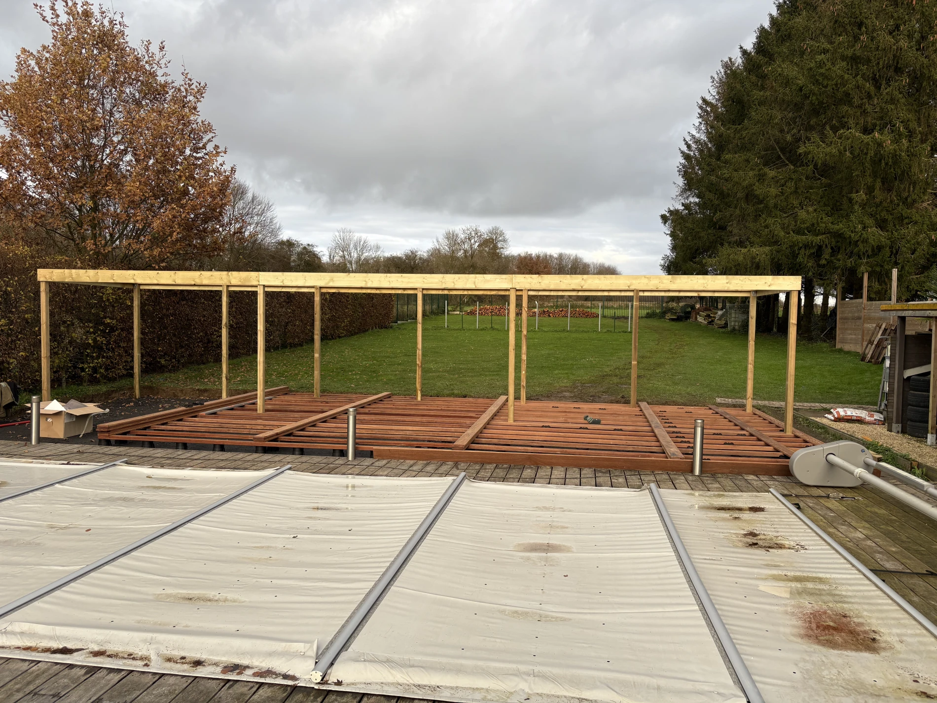 terrasse bois exotique et pergola Wargnies le petit